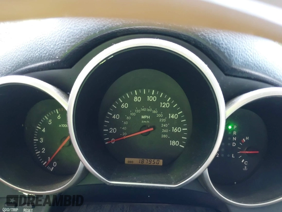 2002 Lexus SC 430 with VIN JTHFN48Y920026823, listed as a IAAI auction lot 42459165 with 187,950 mi miles and . Bid and sale history available at DreamBid. Image 15.