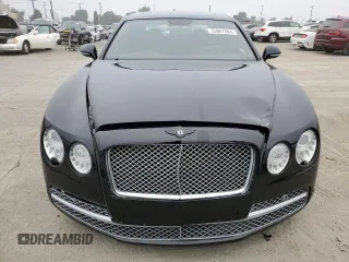 2014 Bentley Flying Spur with VIN SCBEC9ZA4EC094924, listed as a Copart auction lot 75667284 with 31,529 mi miles and Clean Title. Bid and sale history available at DreamBid. Image 5.