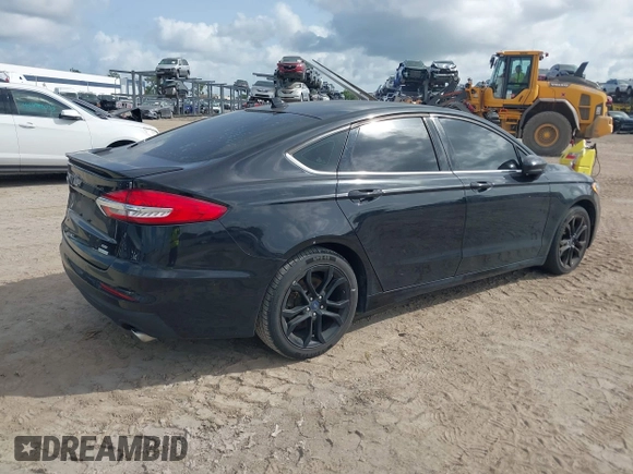 2020 Ford Fusion SE with VIN 3FA6P0HD4LR236433, listed as a IAAI auction lot 42440932 with 94,975 mi miles and . Bid and sale history available at DreamBid. Image 4.