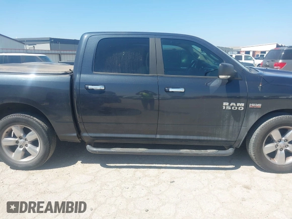 2016 Ram 1500 Lone Star with VIN 3C6RR6LT2GG356467, listed as a IAAI auction lot 41791805 with 128,548 mi miles. Bid and sale history available at carsss.com. Image 13.