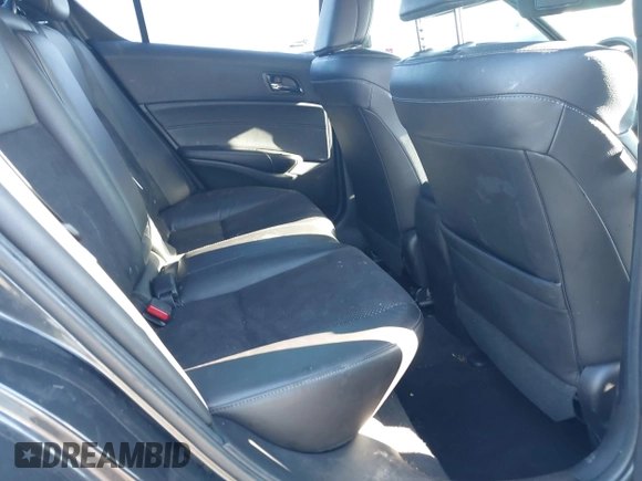2016 Acura ILX w/Premium/A-SPEC Pkg with VIN 19UDE2F8XGA018734, listed as a IAAI auction lot 41297595 with 77,159 mi miles. Bid and sale history available at carsss.com. Image 8.