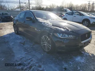 2017 Jaguar XE 35t Premium with VIN SAJAJ4BV6HA961808, listed as a Copart auction lot 44680725 with 90,212 mi miles and Salvage Title. Bid and sale history available at carsss.com. Image 4.