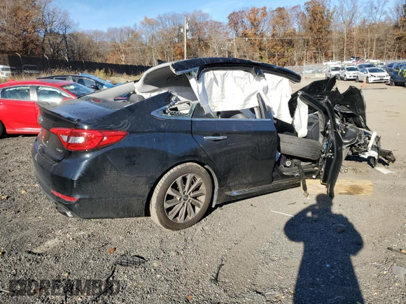 2015 Hyundai Sonata Limited with VIN 5NPE34AF3FH259763, listed as a Copart auction lot 79650184 with Not Provided miles and Salvage Title. Bid and sale history available at carsss.com. Image 3.