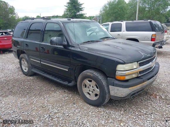 2004 Chevrolet Tahoe LT with VIN 1GNEC13Z04J262265, listed as a IAAI auction lot 42049698 with 376,367 mi miles. Bid and sale history available at carsss.com. Image 1.