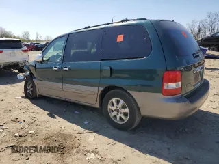 2004 Kia Sedona LX with VIN KNDUP131746564626, listed as a Copart auction lot 52408985 with 120,840 mi miles and Salvage Title. Bid and sale history available at carsss.com. Image 2.