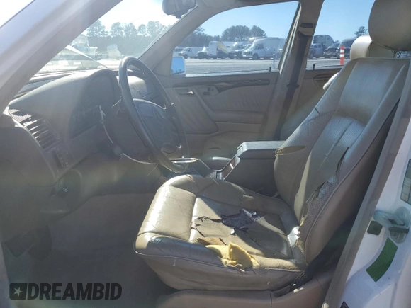 1996 Mercedes-Benz C with VIN WDBHA28E8TF389546, listed as a Copart auction lot 86340144 with 314,364 mi miles and Salvage Title. Bid and sale history available at carsss.com. Image 7.