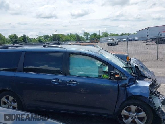 2013 Toyota Sienna LE AAS with VIN 5TDKK3DC5DS362403, listed as a IAAI auction lot 42632024 with 133,234 mi miles and . Bid and sale history available at DreamBid. Image 13.