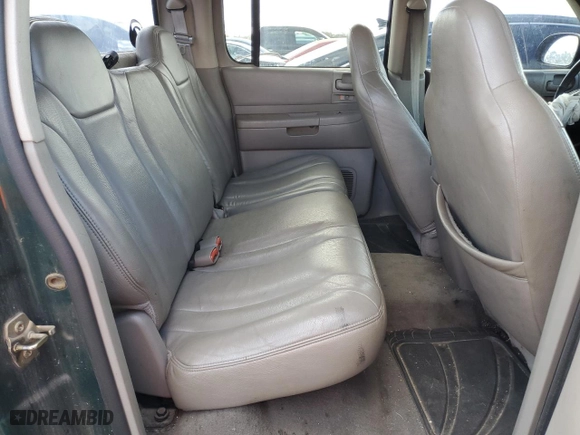2002 Dodge Dakota SLT with VIN 1B7HL48N92S556512, listed as a Copart auction lot 83492024 with 272,649 mi miles and Salvage Title. Bid and sale history available at carsss.com. Image 11.
