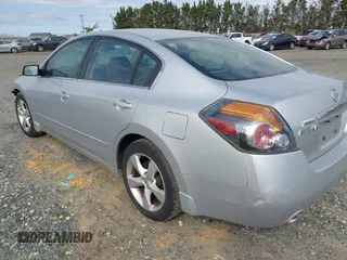 2008 Nissan Altima 3.5 SE with VIN 1N4BL21EX8C156648, listed as a IAAI auction lot 41775293 with 182,062 mi miles. Bid and sale history available at carsss.com. Image 3.