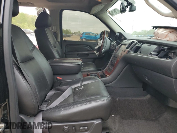 2013 Cadillac Escalade Premium with VIN 1GYS4CEF1DR369652, listed as a Copart auction lot 57484115 with 93,013 mi miles and Non repairable. Bid and sale history available at DreamBid. Image 7.