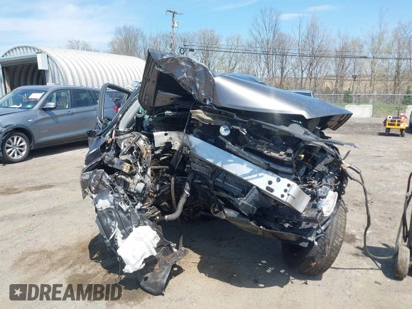 2016 Toyota Highlander XLE z VIN 5TDJKRFH8GS231543, wystawiony jako IAAI lot #42071117 z przebiegiem Nie podano mil oraz . Historia ofert i sprzedaży dostępna na DreamBid. Obrazek 6.