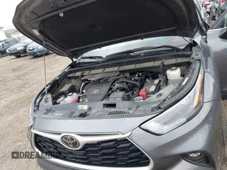 2023 Toyota Highlander L z VIN 5TDKDRBH7PS044010, wystawiony jako IAAI lot #42072483 z przebiegiem 21 655 mil mil oraz . Historia ofert i sprzedaży dostępna na DreamBid. Obrazek 10.
