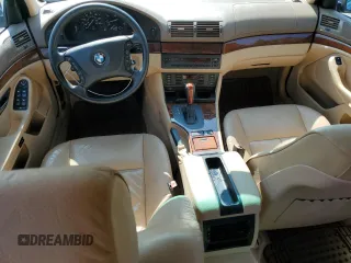 2002 BMW 5 Series 525iA with VIN WBADT43402GZ95367, listed as a Copart auction lot 68072334 with 167,537 mi miles and Salvage Title. Bid and sale history available at carsss.com. Image 8.