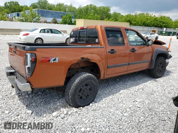 2006 Chevrolet Colorado 3LT z VIN 1GCDT136768227792, wystawiony jako Copart lot #58733215 z przebiegiem 225 400 mil mil oraz Szkoda całkowita • Salvage title. Historia ofert i sprzedaży dostępna na DreamBid. Obrazek 3.