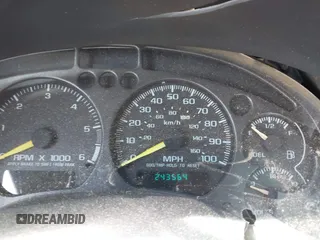 2000 GMC Sonoma SLS w/1SJ Pkg with VIN 1GTCT19W5Y8181305, listed as a IAAI auction lot 41694074 with 243,564 mi miles. Bid and sale history available at carsss.com. Image 15.