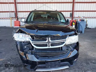 2014 Dodge Journey SXT z VIN 3C4PDDBG5ET212018, wystawiony jako IAAI lot #41737808 z przebiegiem 109 847 mil mil oraz . Historia ofert i sprzedaży dostępna na DreamBid. Obrazek 12.