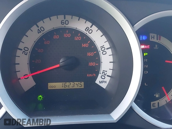 2014 Toyota Tacoma with VIN 3TMLU4EN0EM147193, listed as a IAAI auction lot 41280636 with 162,345 mi miles. Bid and sale history available at carsss.com. Image 15.