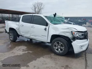 2019 Chevrolet Colorado 4WD Z71 with VIN 1GCGTDEN3K1317883, listed as a IAAI auction lot 41439010 with 34,306 mi miles. Bid and sale history available at carsss.com. Image 6.