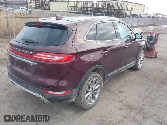 2019 Lincoln MKC Select with VIN 5LMCJ2D93KUL21128, listed as a IAAI auction lot 41810836 with 82,020 mi miles and . Bid and sale history available at DreamBid. Image 4.