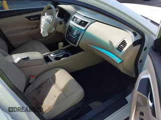 2016 Nissan Altima 2.5 S with VIN 1N4AL3AP8GN351217, listed as a IAAI auction lot 41933443 with 100,523 mi miles. Bid and sale history available at carsss.com. Image 5.