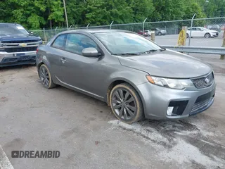 2013 Kia Forte SX с VIN KNAFW6A36D5671165, выставлен на аукционе IAAI как лот 42289828 с пробегом 127 420 миль миль и . История ставок и продаж доступна на DreamBid. Изображение 1.