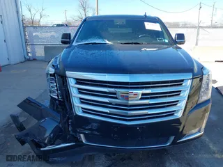 2017 Cadillac Escalade Platinum with VIN 1GYS4DKJ7HR349250, listed as a IAAI auction lot 41741978 with 109,277 mi miles. Bid and sale history available at carsss.com. Image 12.