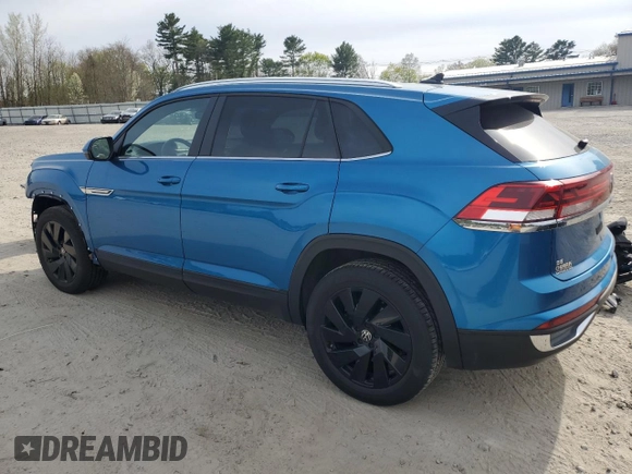2024 Volkswagen Atlas SE with VIN 1V2KE2CA0RC248463, listed as a Copart auction lot 54363465 with 3,969 mi miles and Salvage title. Bid and sale history available at DreamBid. Image 2.