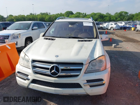 2011 Mercedes-Benz GL-Class GL 450 with VIN 4JGBF7BE1BA709277, listed as a IAAI auction lot 42163011 with 140,130 mi miles. Bid and sale history available at carsss.com. Image 6.