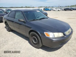 2001 Toyota Camry CE z VIN 4T1BG22K61U780042, wystawiony jako Copart lot #58605455 z przebiegiem 163 833 mil mil oraz Szkoda całkowita • Salvage title. Historia ofert i sprzedaży dostępna na DreamBid. Obrazek 4.