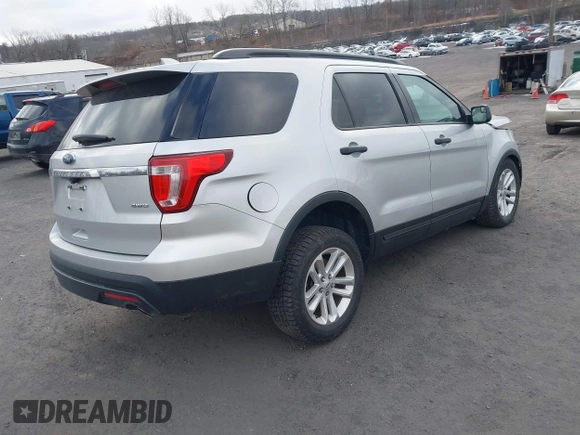 2017 Ford Explorer with VIN 1FM5K8B84HGC56206, listed as a IAAI auction lot 41304312 with Not Provided miles and . Bid and sale history available at DreamBid. Image 4.