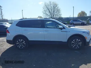 2024 Volkswagen Tiguan S with VIN 3VVFB7AX7RM063715, listed as a IAAI auction lot 41974650 with 23,374 mi miles and . Bid and sale history available at DreamBid. Image 12.