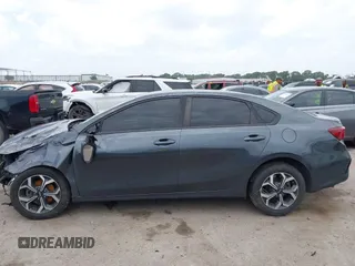 2019 Kia Forte LXS with VIN 3KPF24AD1KE023262, listed as a IAAI auction lot 42363329 with 110,724 mi miles and . Bid and sale history available at DreamBid. Image 15.