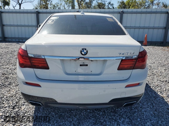 2013 BMW 7 Series 740Li z VIN WBAYE4C52DD136841, wystawiony jako Copart lot #48608895 z przebiegiem 99 436 mil mil oraz Czysty tytuł • Clean title. Historia ofert i sprzedaży dostępna na DreamBid. Obrazek 6.