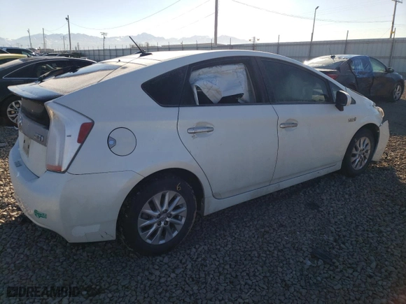 2015 Toyota Prius Plug-In Advanced with VIN JTDKN3DP0F3067501, listed as a Copart auction lot 39096753 with 0 mi miles. Bid and sale history available at carsss.com. Image 3.