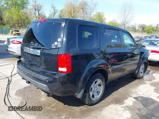 2014 Honda Pilot LX with VIN 5FNYF4H29EB043405, listed as a IAAI auction lot 42070376 with 139,356 mi miles and . Bid and sale history available at carsss.com. Image 4.