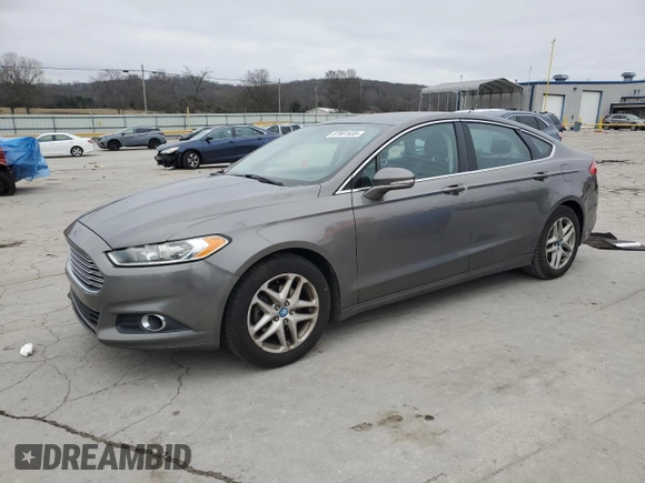 2013 Ford Fusion SE with VIN 3FA6P0HR5DR205592, listed as a Copart auction lot 87661635 with 186,606 mi miles and Clean Title. Bid and sale history available at carsss.com. Image 1.