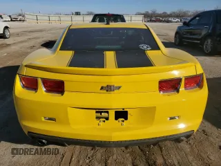 2011 Chevrolet Camaro 2LS z VIN 2G1FA1ED4B9198494, wystawiony jako Copart lot #85979364 z przebiegiem 152 945 mil mil oraz Szkoda całkowita • Salvage title. Historia ofert i sprzedaży dostępna na DreamBid. Obrazek 6.