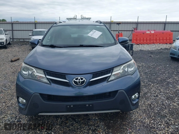 2013 Toyota RAV4 XLE with VIN JTMRFREV3DD038061, listed as a IAAI auction lot 42129300 with 79,064 mi miles and . Bid and sale history available at DreamBid. Image 13.
