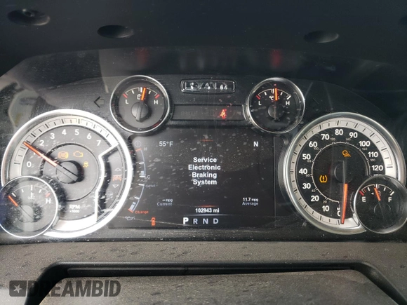 2018 Ram 2500 Laramie with VIN 3C6UR5FJ6JG223751, listed as a Copart auction lot 81714234 with 102,943 mi miles and Salvage title. Bid and sale history available at DreamBid. Image 9.