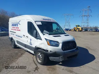 2019 Ford Transit with VIN 1FTYR2CM3KKB23320, listed as a IAAI auction lot 41824025 with 29,221 mi miles. Bid and sale history available at carsss.com. Image 6.