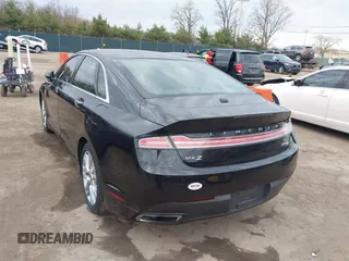 2014 Lincoln MKZ with VIN 3LN6L2G90ER832698, listed as a IAAI auction lot 41887879 with 141,798 mi miles and . Bid and sale history available at DreamBid. Image 3.