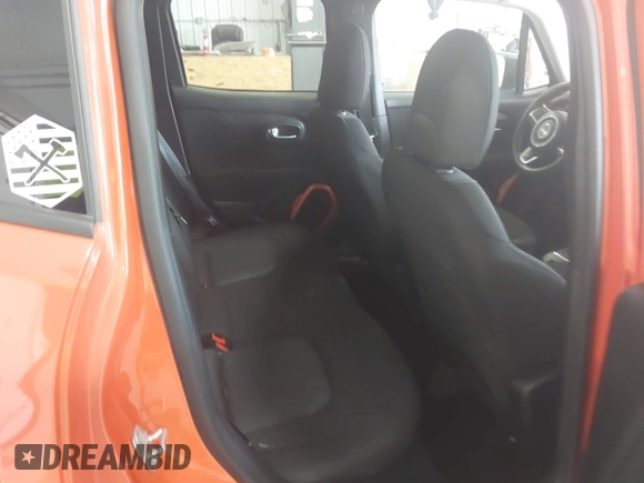 2018 Jeep Renegade Sport z VIN ZACCJBAB0JPH92670, wystawiony jako IAAI lot #42469550 z przebiegiem Nie podano mil oraz . Historia ofert i sprzedaży dostępna na DreamBid. Obrazek 8.