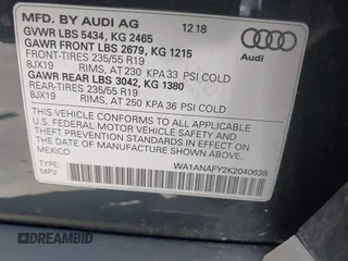 2019 Audi Q5 Premium with VIN WA1ANAFY2K2040638, listed as a IAAI auction lot 42095555 with 98,990 mi miles. Bid and sale history available at carsss.com. Image 9.
