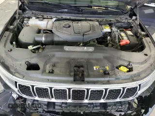 2024 Jeep Wagoneer Series III with VIN 1C4SJSDP5RS167674, listed as a Copart auction lot 81982644 with 22,004 mi miles and Salvage title. Bid and sale history available at DreamBid. Image 12.