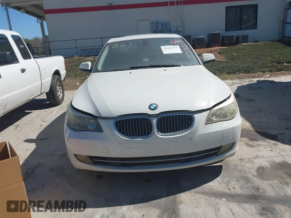 2010 BMW 5 Series 528i xDrive with VIN WBANV1C54AC159489, listed as a IAAI auction lot 41462771 with 166,842 mi miles and . Bid and sale history available at carsss.com. Image 6.