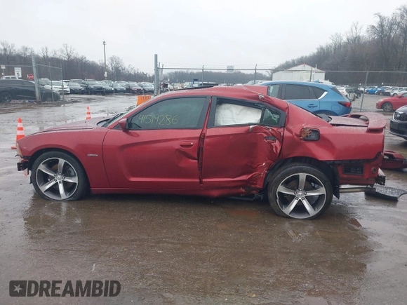 2014 Dodge Charger RT z VIN 2C3CDXCT4EH219244, wystawiony jako IAAI lot #41519286 z przebiegiem 111 385 mil mil oraz . Historia ofert i sprzedaży dostępna na DreamBid. Obrazek 15.