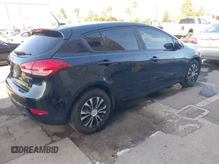 2017 Kia Forte LX with VIN KNAFK5A80H5696912, listed as a IAAI auction lot 41963104 with 97,009 mi miles and . Bid and sale history available at carsss.com. Image 4.