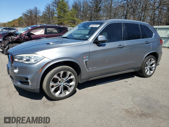 2014 BMW X5 xDrive35i with VIN 5UXKR0C54E0K51955, listed as a Copart auction lot 50051535 with 132,871 mi miles and Salvage Title. Bid and sale history available at carsss.com. Image 1.