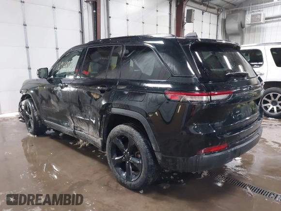 2023 Jeep Grand Cherokee Laredo with VIN 1C4RJHAG2PC640895, listed as a IAAI auction lot 41948963 with 45,500 mi miles and . Bid and sale history available at DreamBid. Image 3.