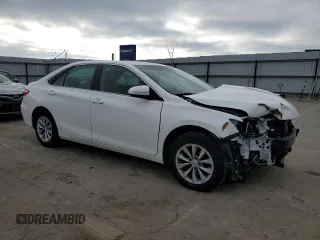 2015 Toyota Camry XLE with VIN 4T4BF1FK2FR474122, listed as a Copart auction lot 46443185 with 48,560 mi miles and Salvage Title. Bid and sale history available at carsss.com. Image 4.